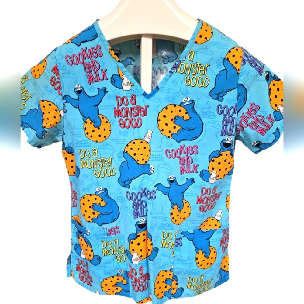 $10 Sale Cookie Monster Scrub Top